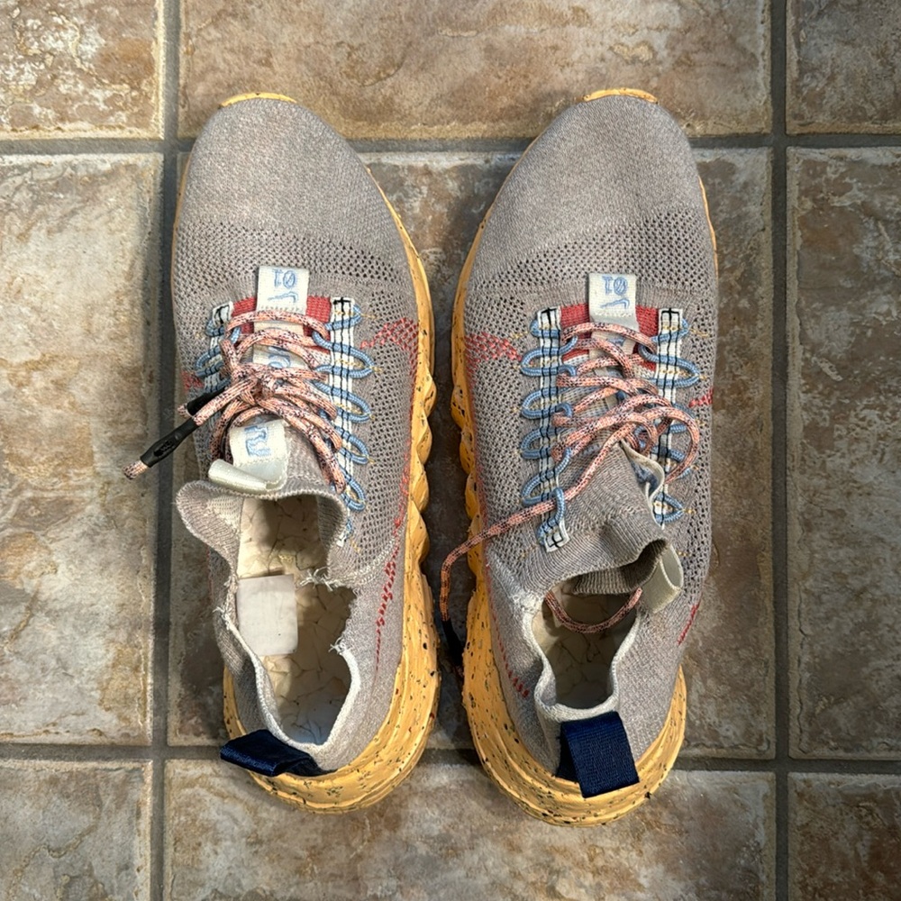 Nike Space Hippie 01 Melon Tint